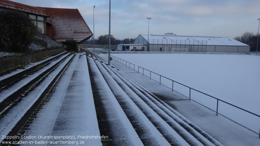 Kunstrasenplatz am Zeppelin-Stadion, Friedrichshafen