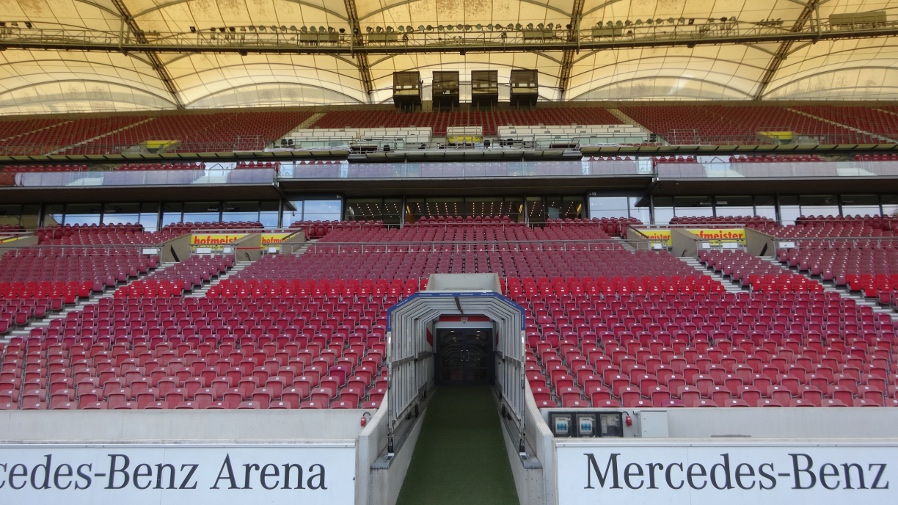 Stuttgart, Mercedes-Benz-Arena