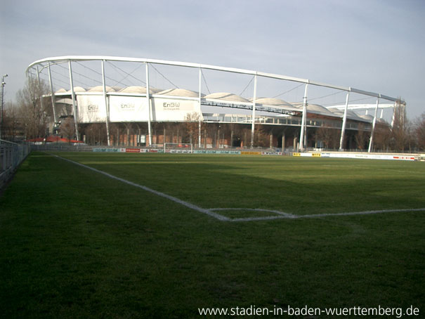 Gottlieb-Daimler-Stadion, Stuttgart