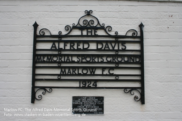 The Alfred Davis Memorial Sports Ground, Marlow FC