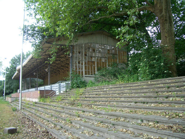 Stadion an der Galopprennbahn, Köln