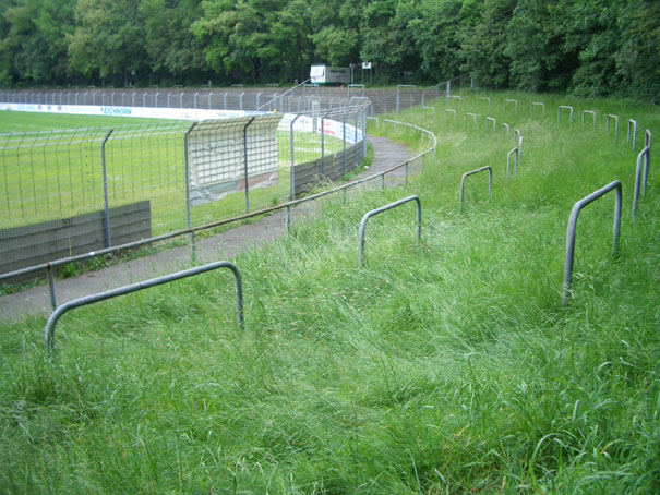 Höhenberger Sportpark (Flughafenstadion), Köln