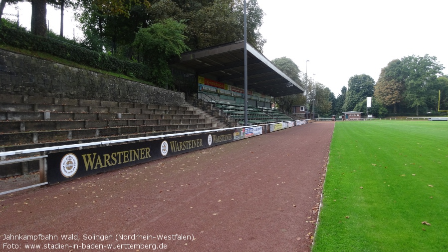 Jahnkampfbahn (Walder Stadion), Solingen