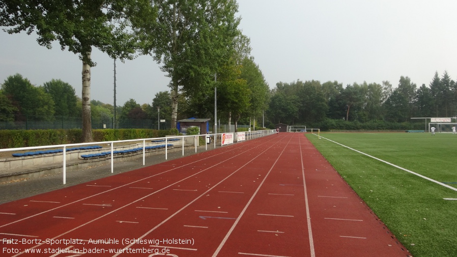 Aumühle, Fritz-Bortz-Sportplatz