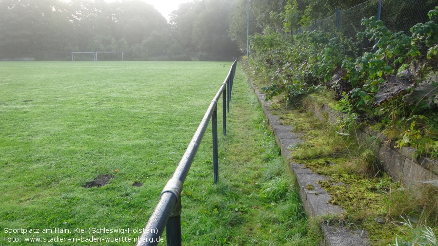 Kiel, Sportplatz am Hain