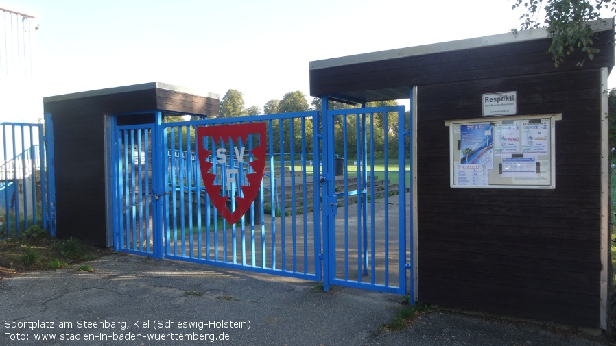 Kiel, Sportplatz am Steenbarg